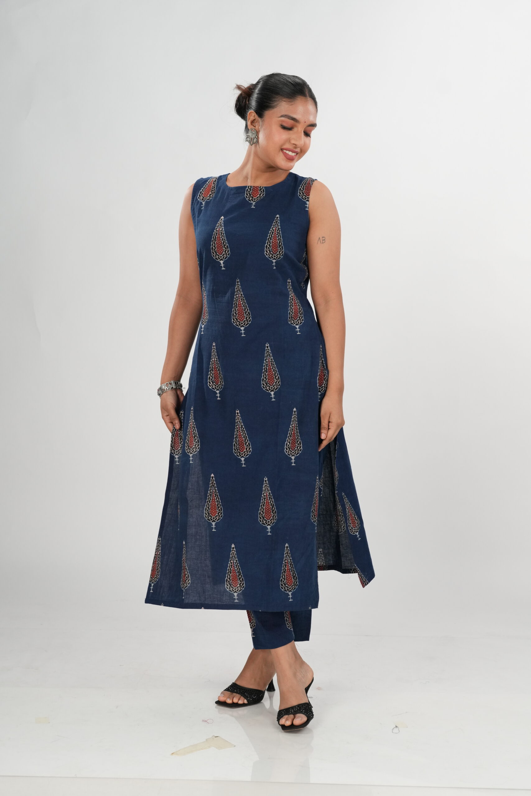 Blue Leaf Ajrakh Co-Ord Set - Image 3