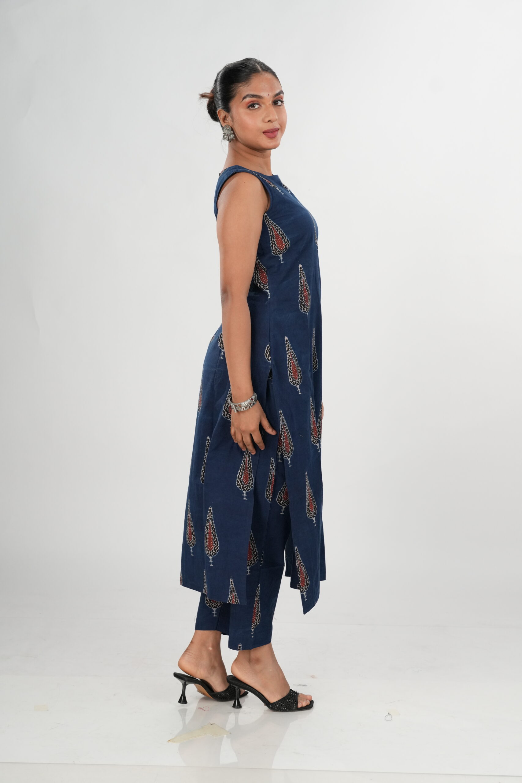 Blue Leaf Ajrakh Co-Ord Set - Image 5