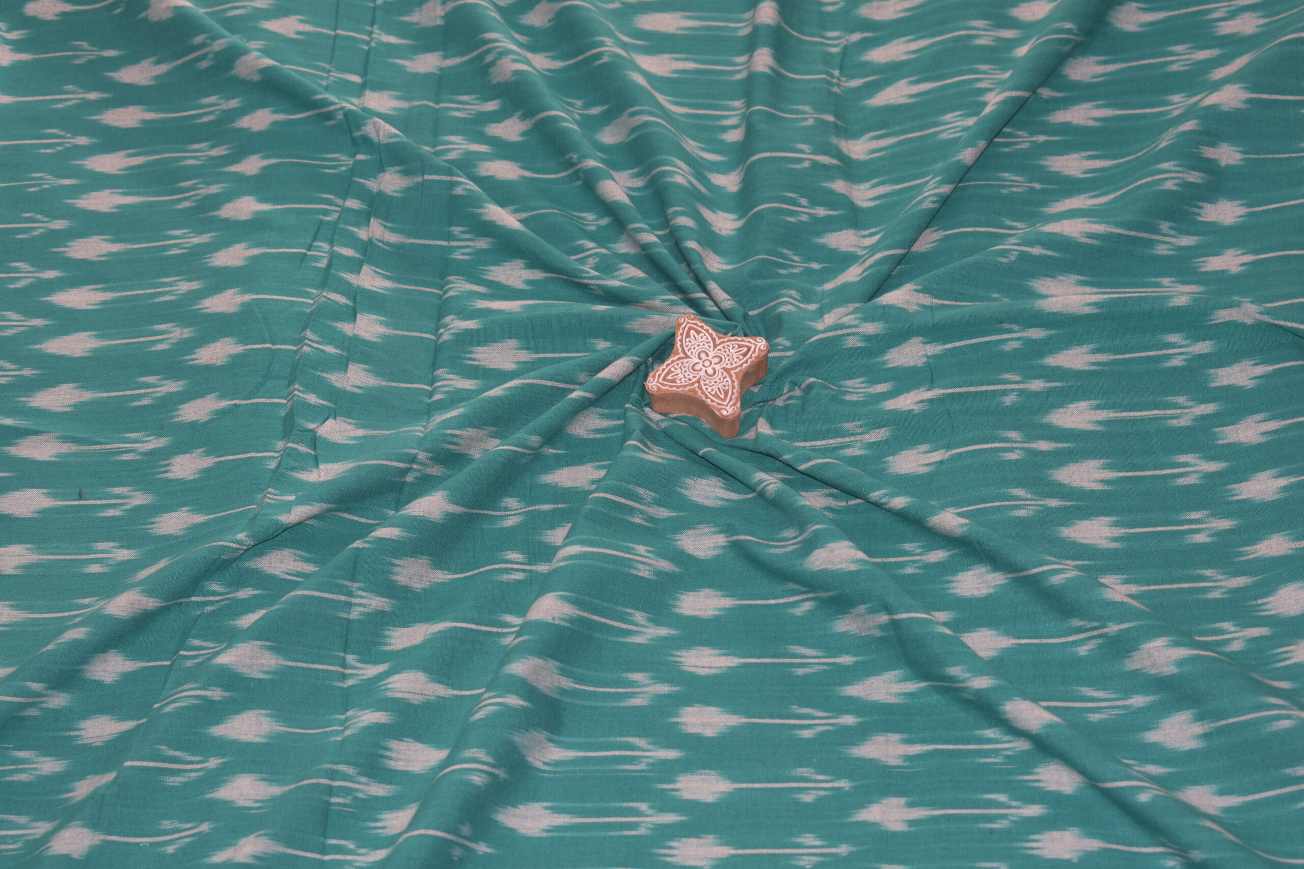 Single Ikat - Image 2