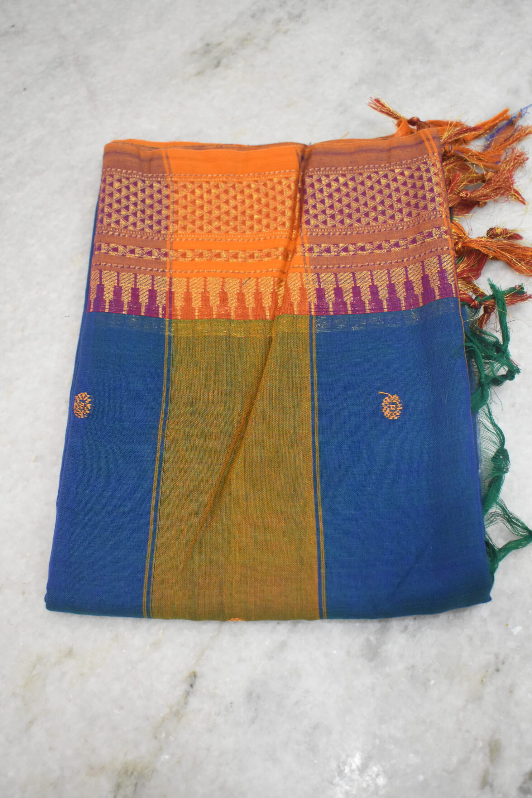 Narayanpet Peshwai Butta Cotton Suit Set - Image 3